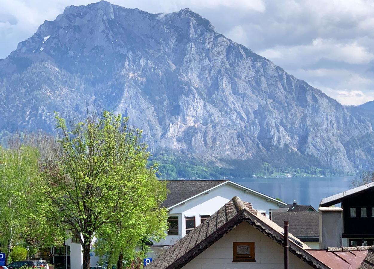 Traum Panorama Apartment Mit Berg & Seeblick Altmünster Екстериор снимка
