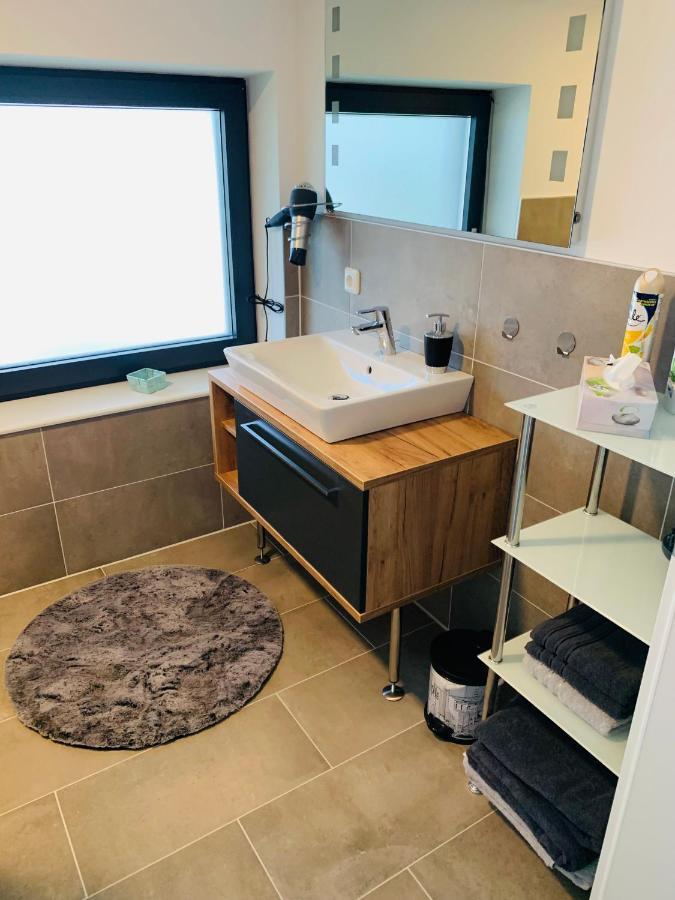 Traum Panorama Apartment Mit Berg & Seeblick Altmünster Екстериор снимка